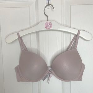 Victoria’s Secret Plunge Push Up 36B